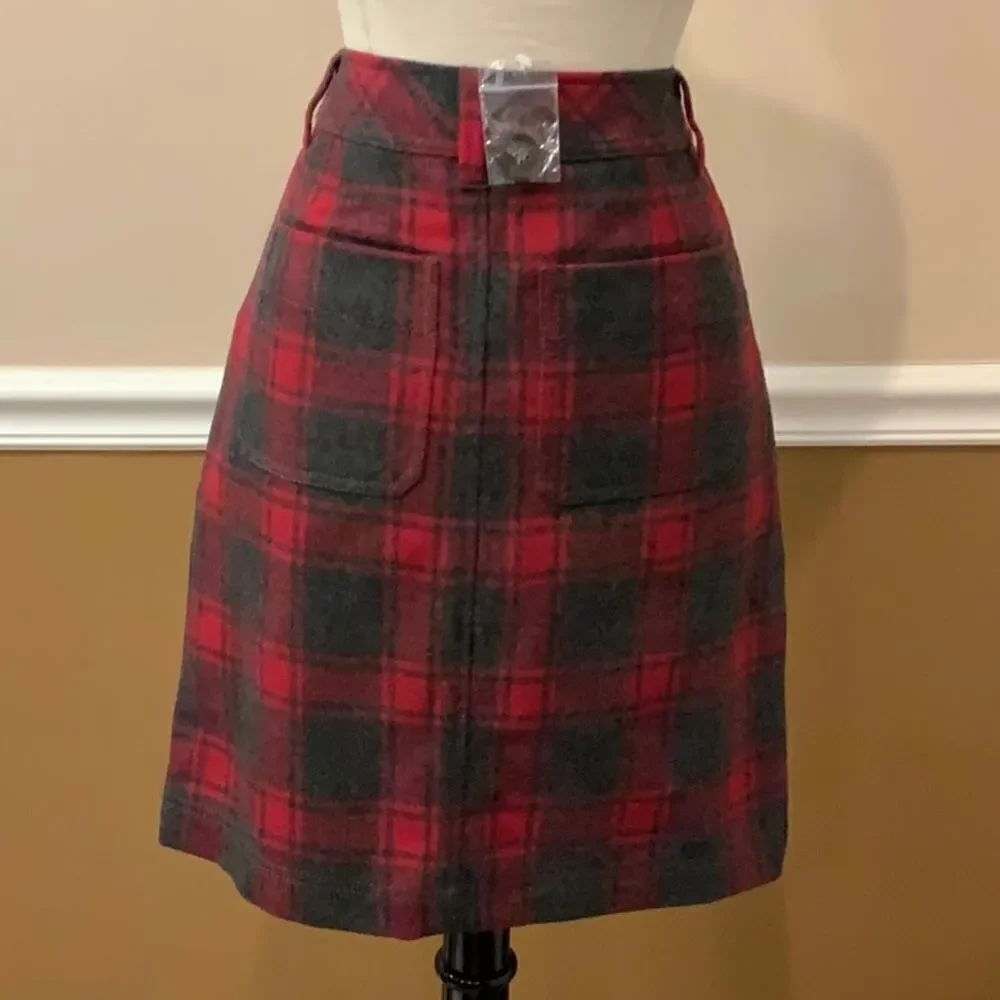 NWOT Eddie Bauer Wool Blend plaid Skirt 2P